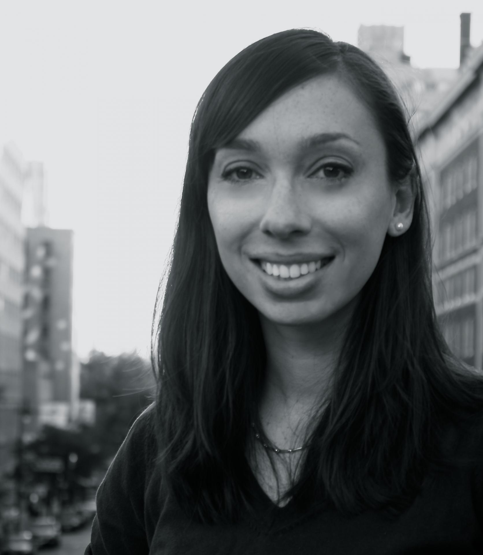 photo of Lisa Zaval