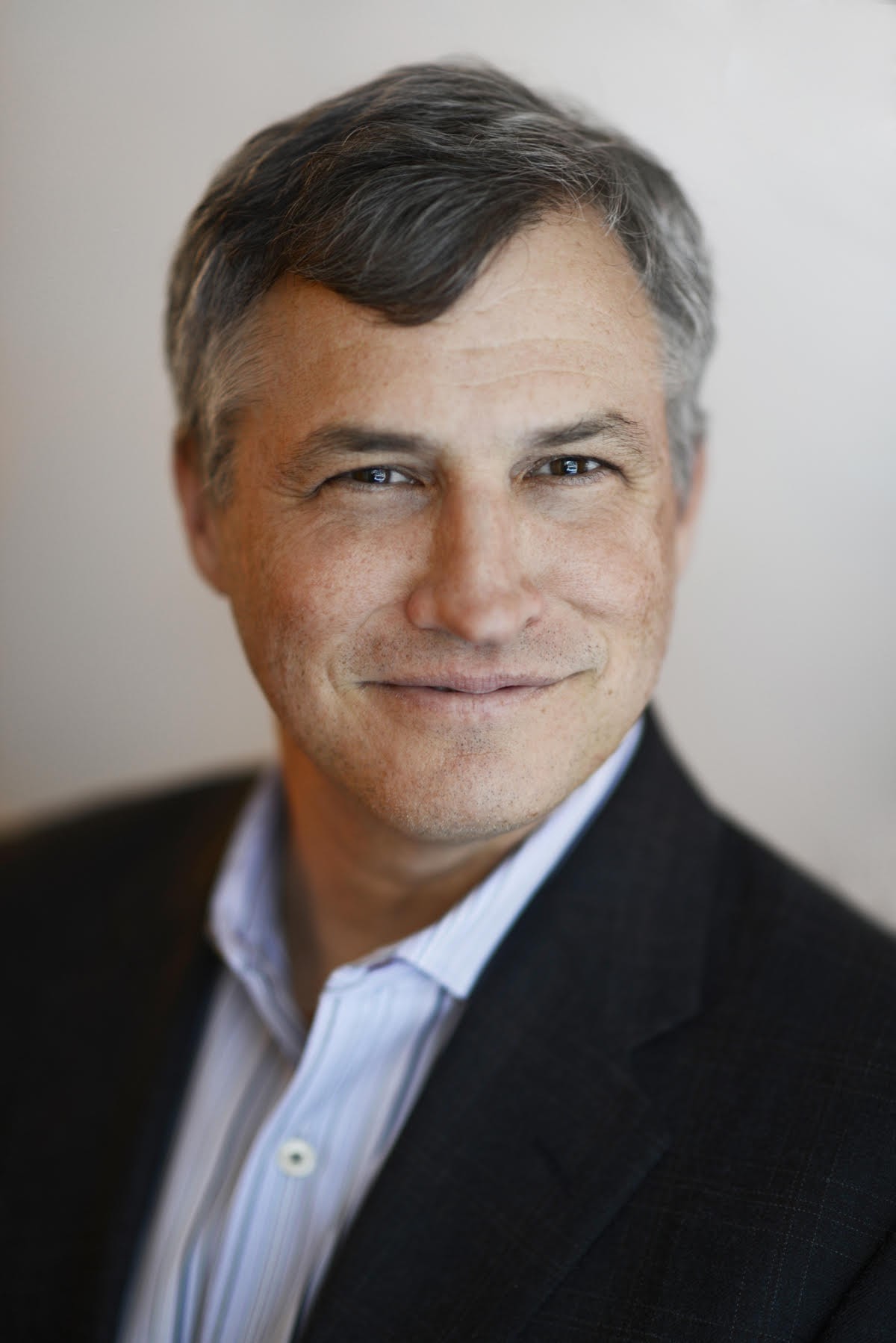 photo of Eric J Schoenberg