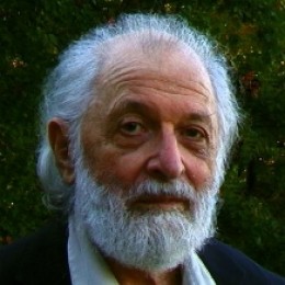 photo of Julian Hochberg