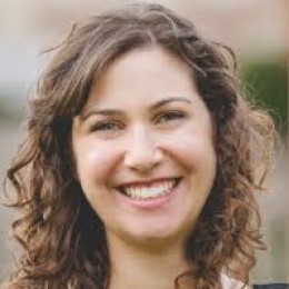 photo of Halle R. Dimsdale-Zucker